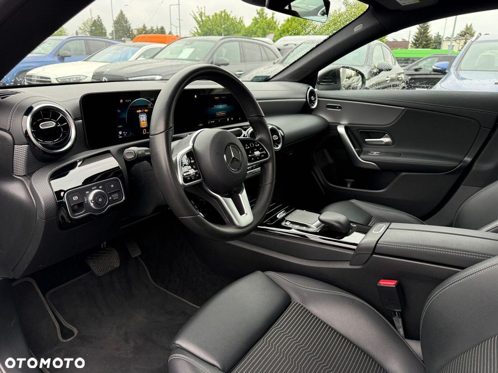 Mercedes-Benz CLA 200 mHEV 7G-DCT - 13