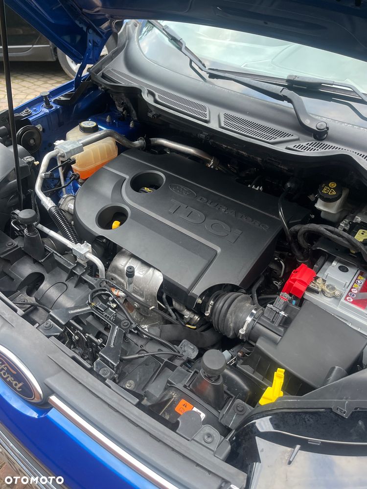Ford EcoSport 1.5 TDCi TITANIUM - 26
