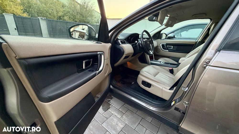 Land Rover Discovery Sport 2.0 l TD4 HSE Luxury Aut. - 15