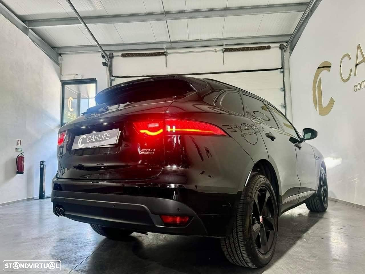 Jaguar F-Pace 2.0 i4D R-Sport Aut. - 3