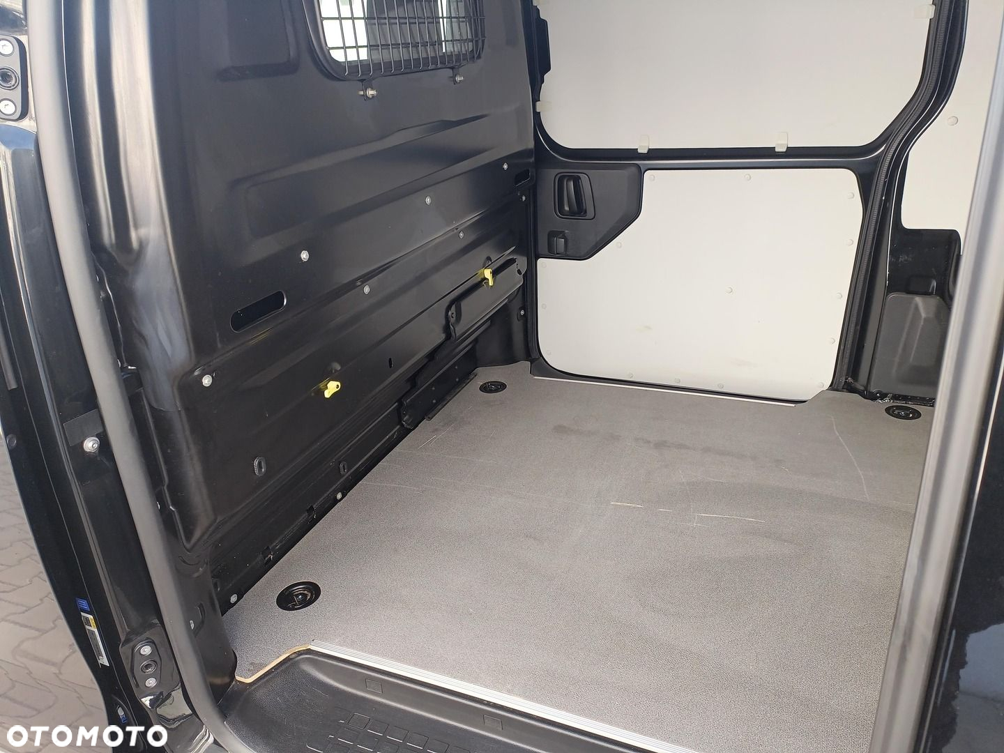 Toyota PROACE - 19