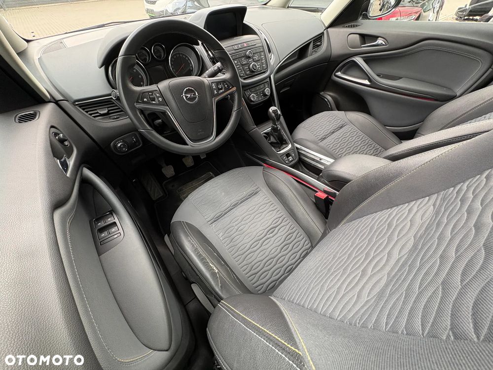 Opel Zafira - 7