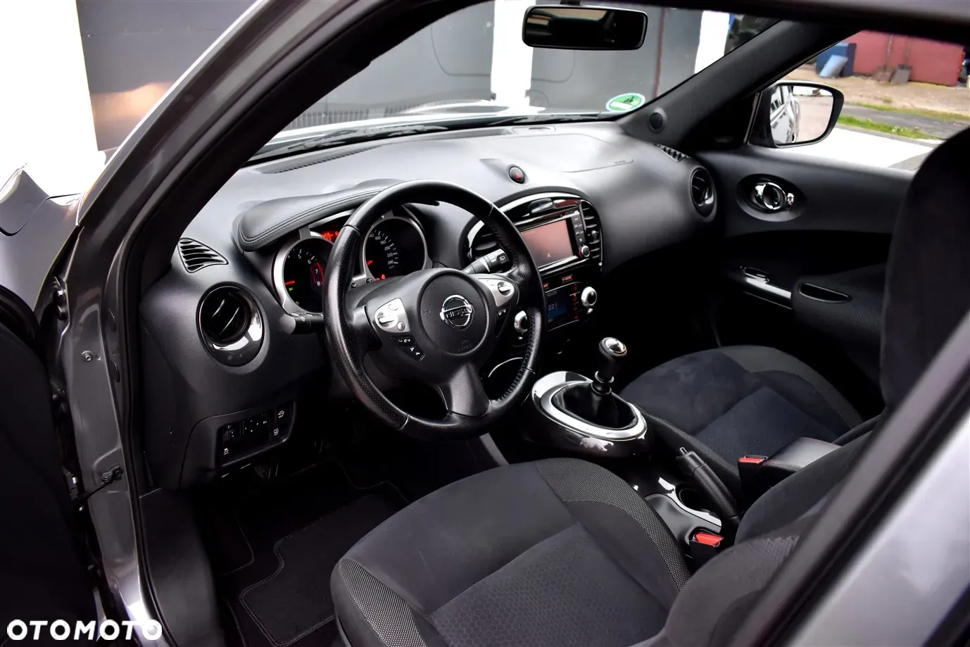 Nissan Juke 1.2 DIG-T N-Connecta Dark Sound - 2