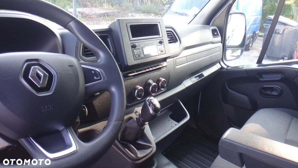 Renault Master - 10