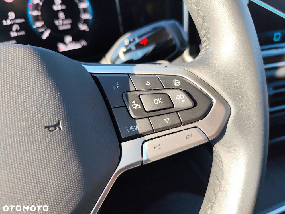 Volkswagen Tiguan - 17