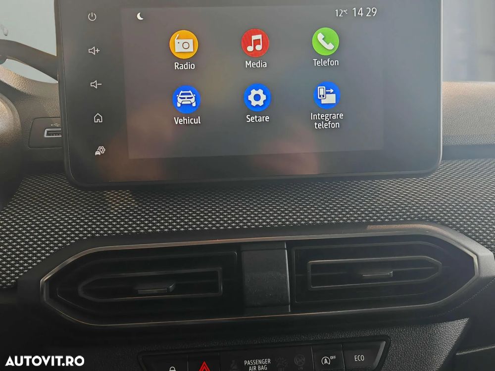 Dacia Logan TCe 90 MT5 Comfort - 29