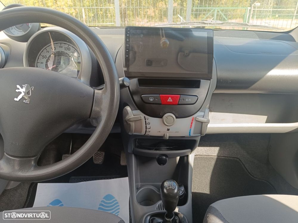 Peugeot 107 1.0 Urban - 14