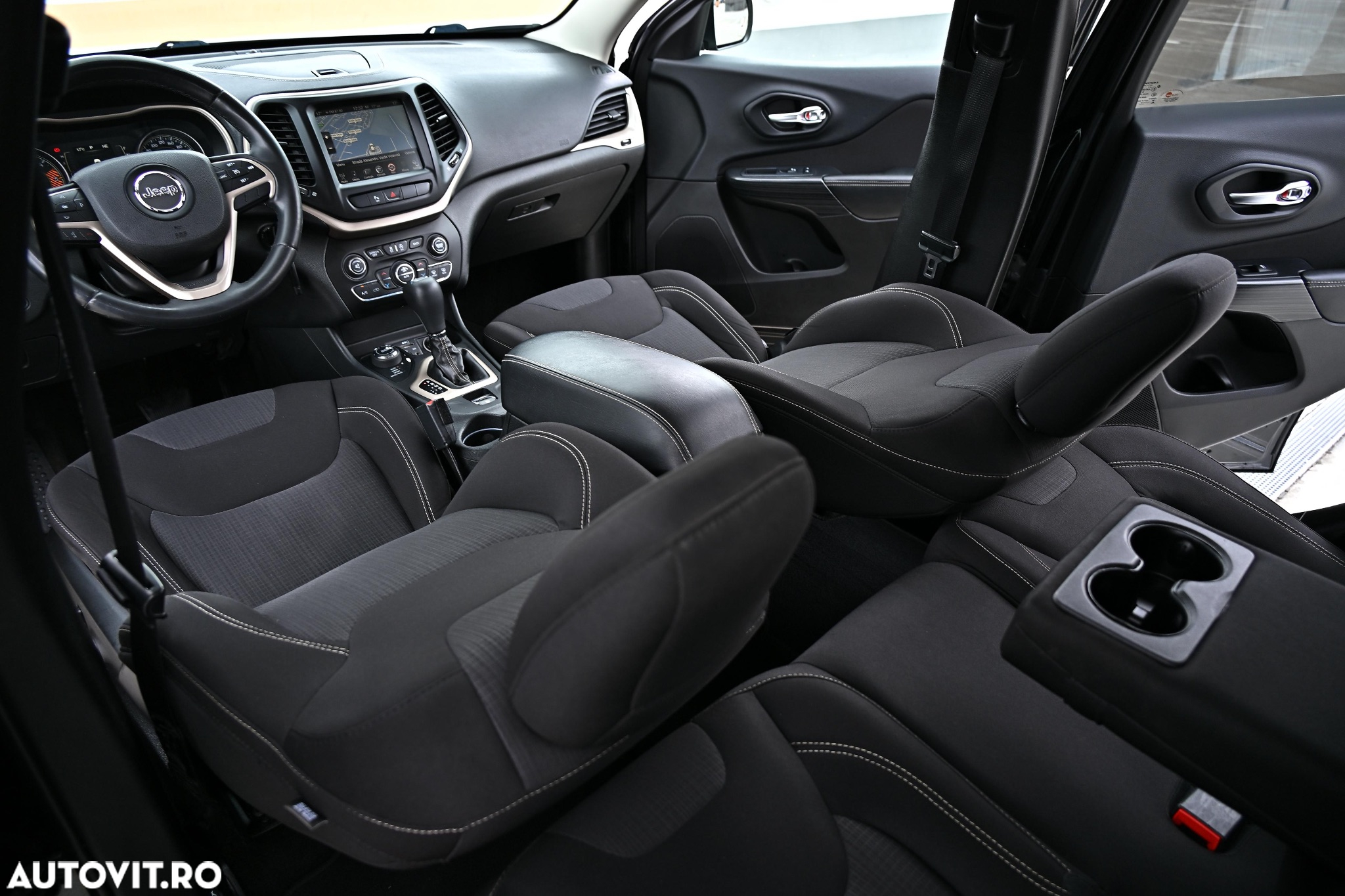 Jeep Cherokee 2.0 Mjet 4x4 AT Longitude - 10