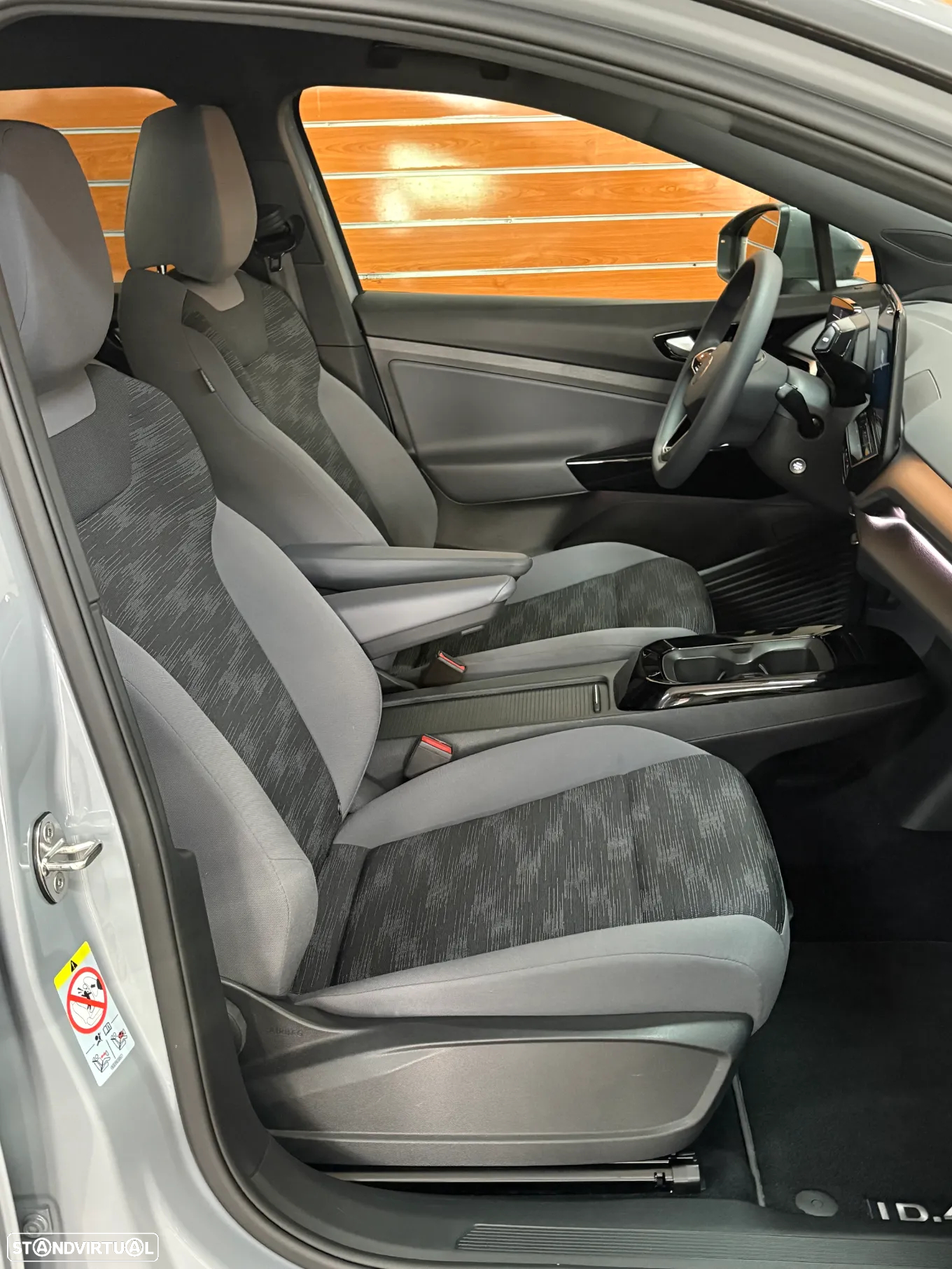 VW ID.4 Pro - 9