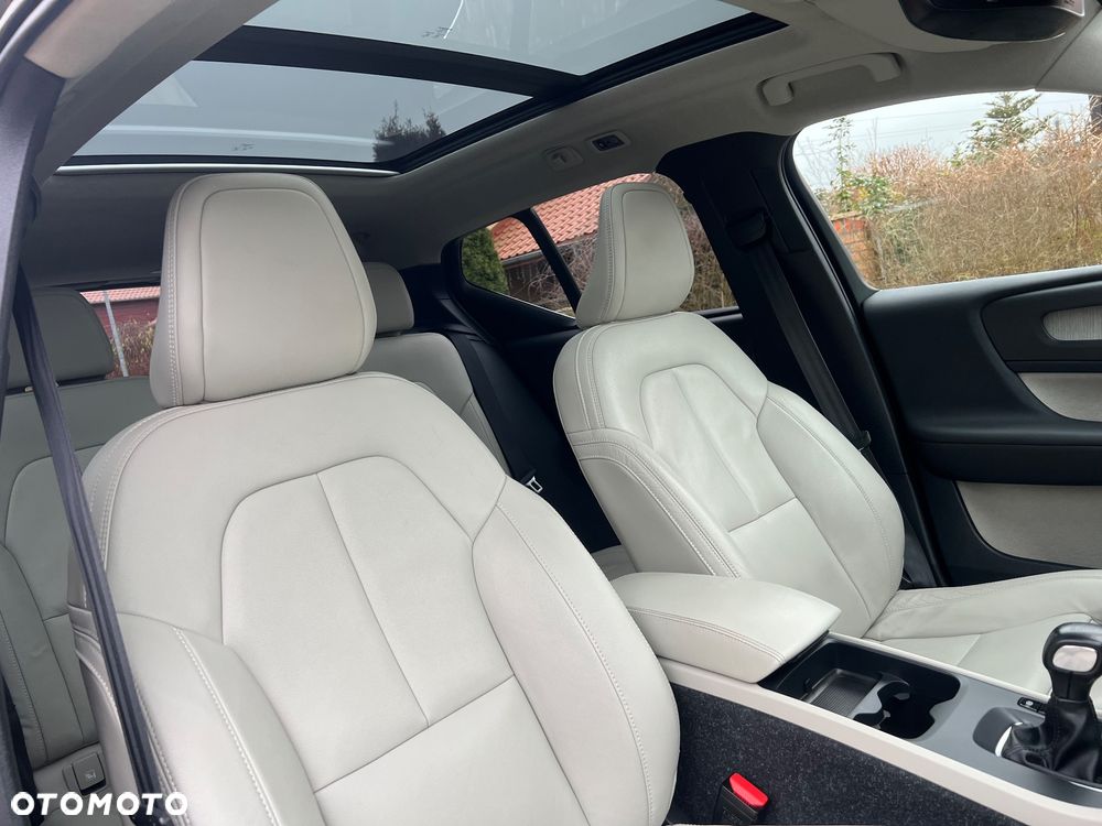 Volvo XC 40 D3 Inscription - 23