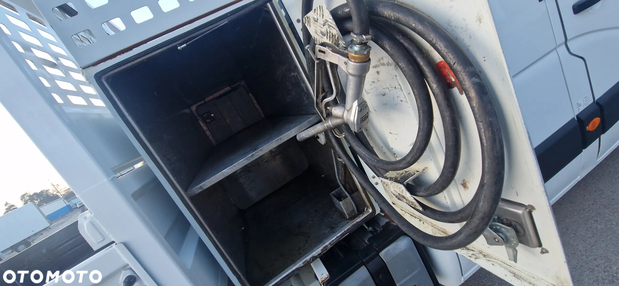 Renault MASTER KIPER BRYGADÓWKA 7 OSÓB KLIMA SKRZYN KJA DYSTRYBUTOR PALIWA NOWE OPONY - 27