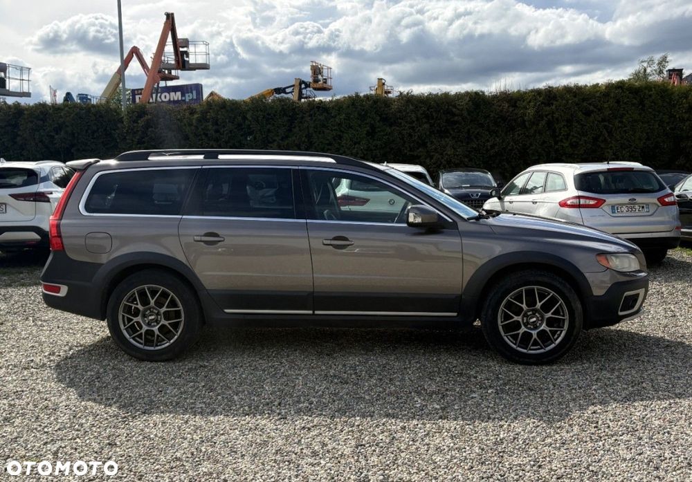 Volvo XC 70 - 9