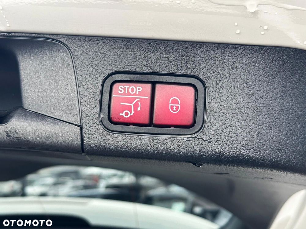 Mercedes-Benz GLB - 20