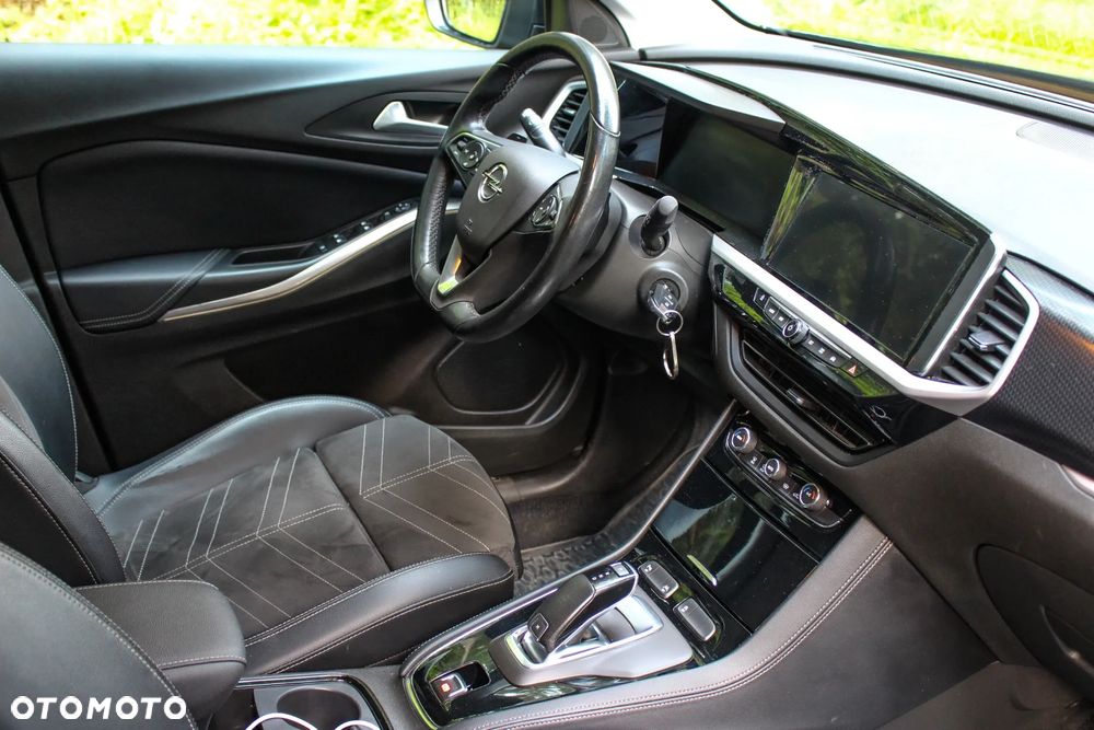 Opel Grandland 1.2 T Edition S&S - 26
