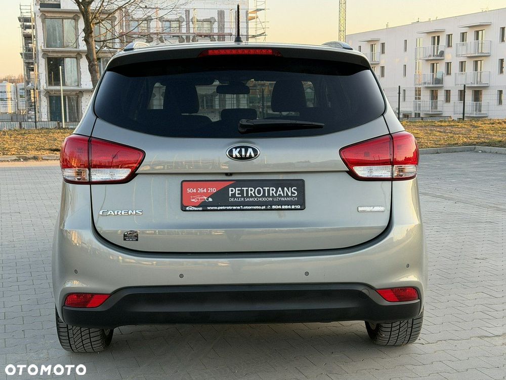 Kia Carens 1.7 CRDi Vision - 9
