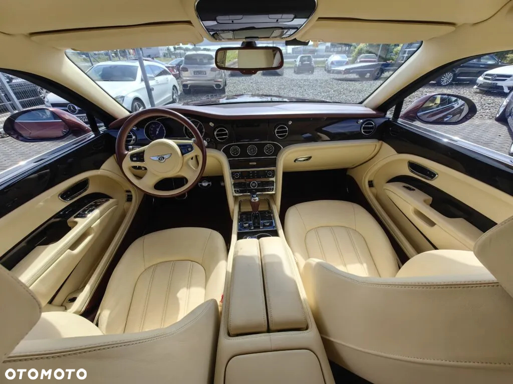 Bentley Mulsanne Speed - 18