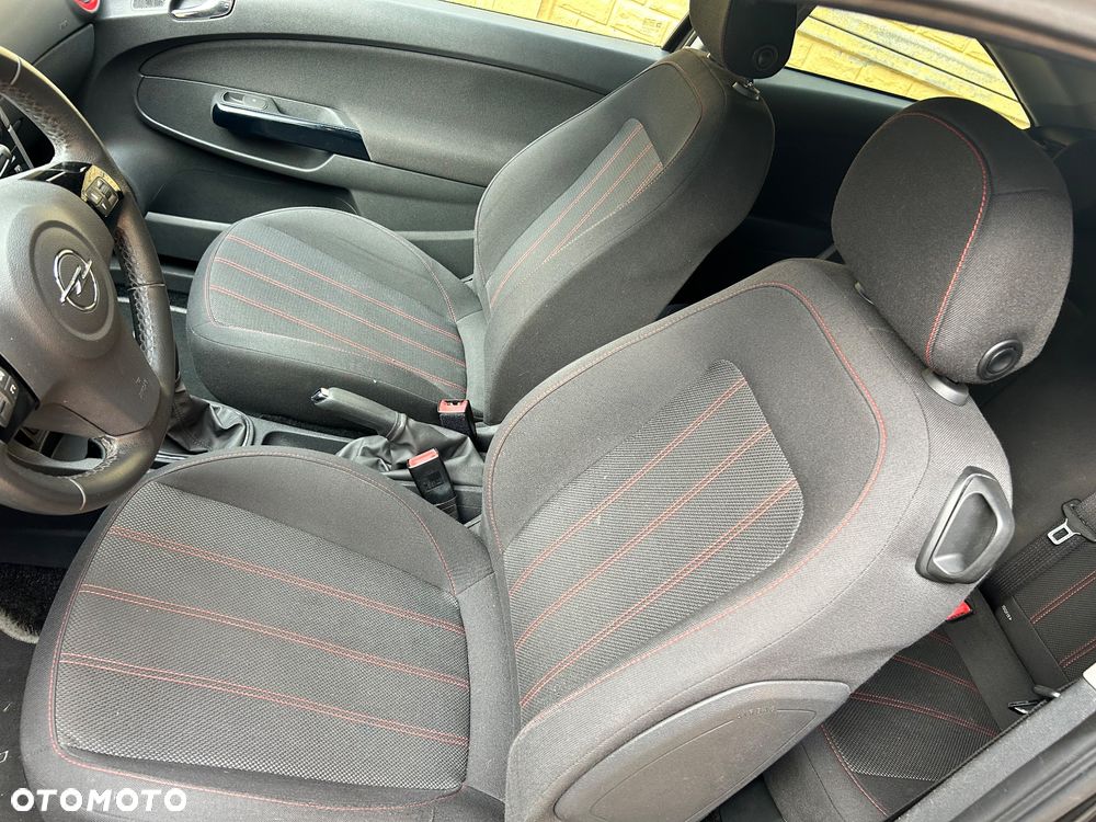 Opel Corsa 1.4 16V Graphite - 10