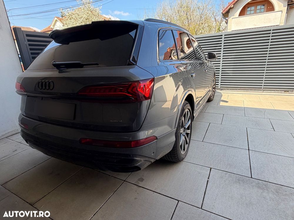 Audi Q7 55 TFSI quattro Tiptronic MHEV S Line - 15