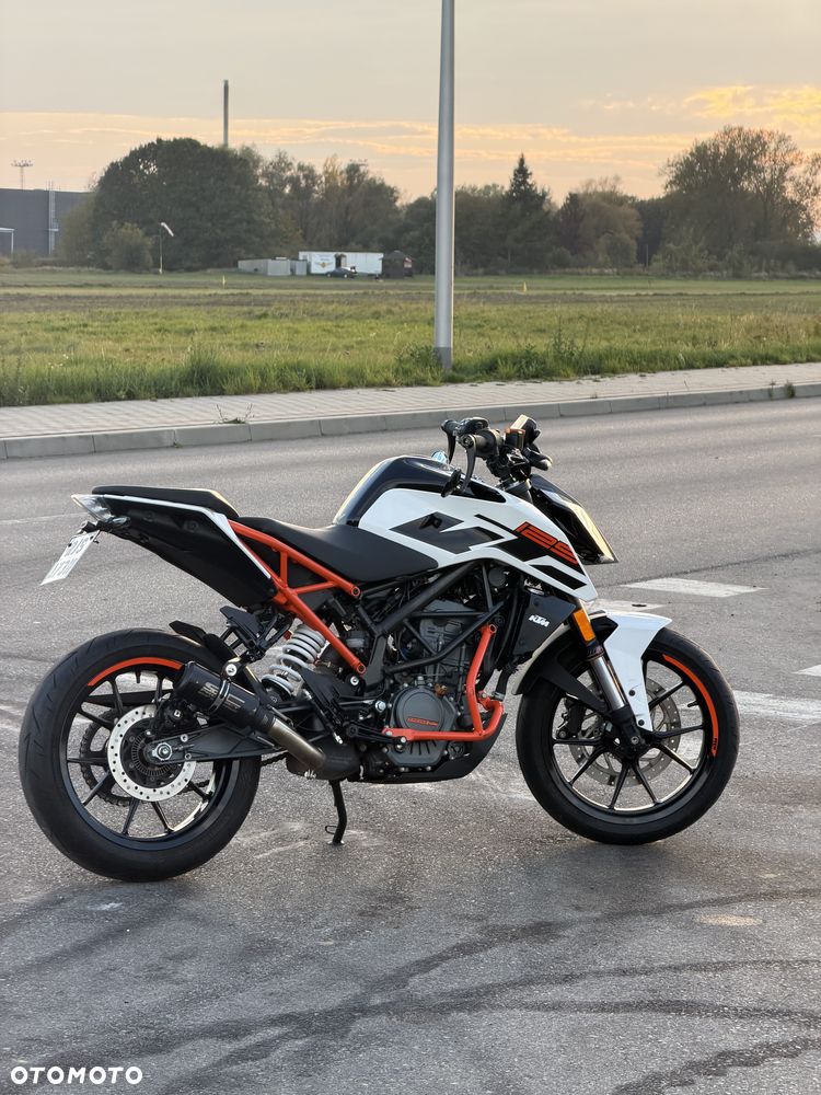 KTM Duke 125 - 16