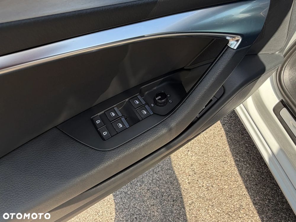 Audi A6 Avant 40 TDI mHEV Quattro Sport S tronic - 30