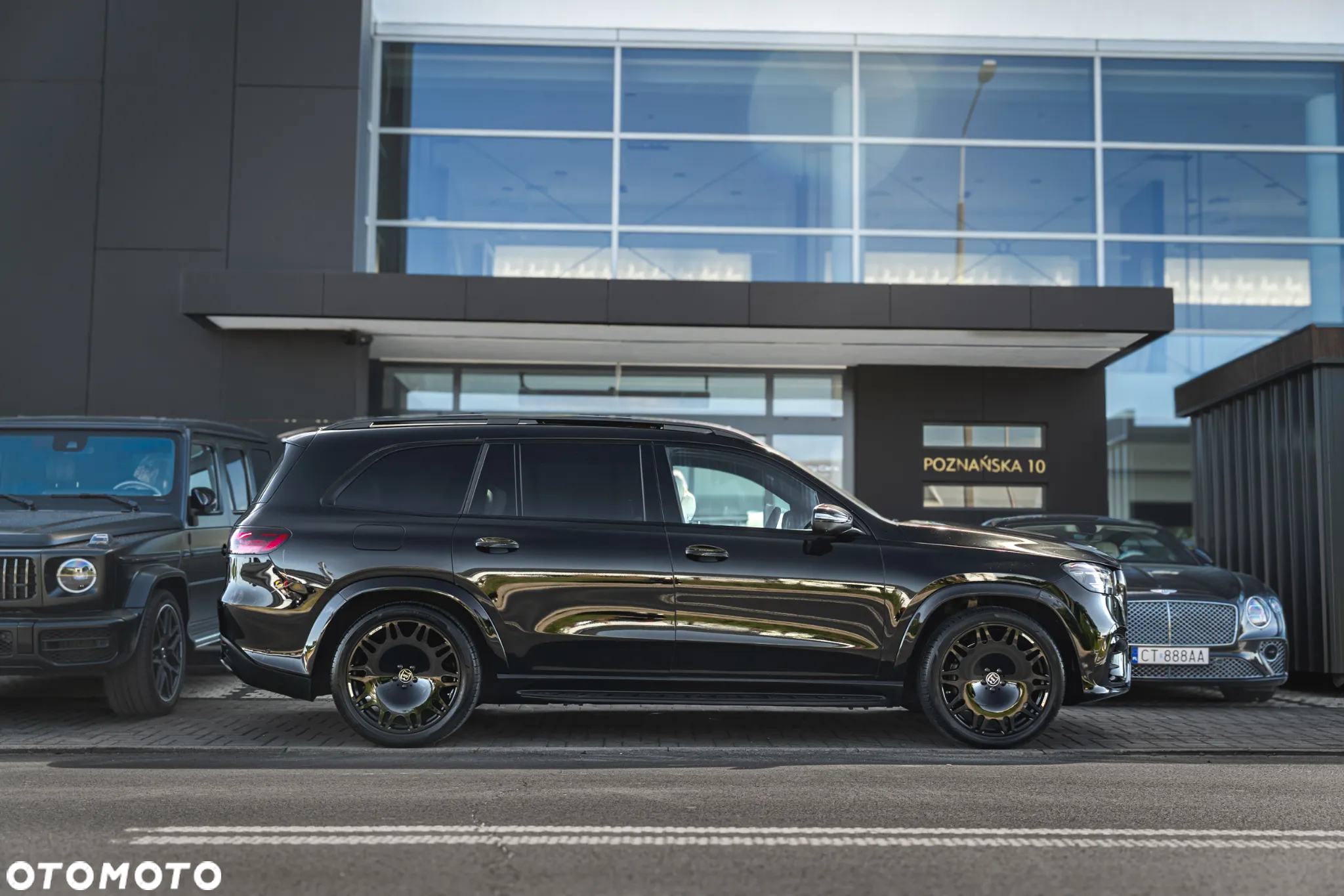 Mercedes-Benz GLS - 14