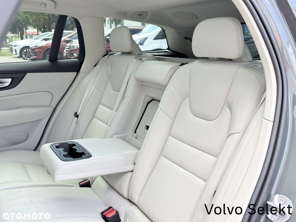 Volvo V60 - 18