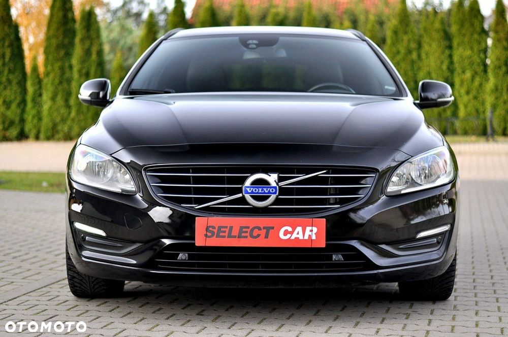 Volvo V60 D3 Drive-E Momentum - 11