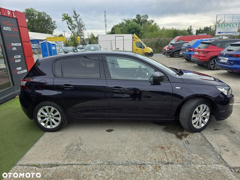 Peugeot 308 2016