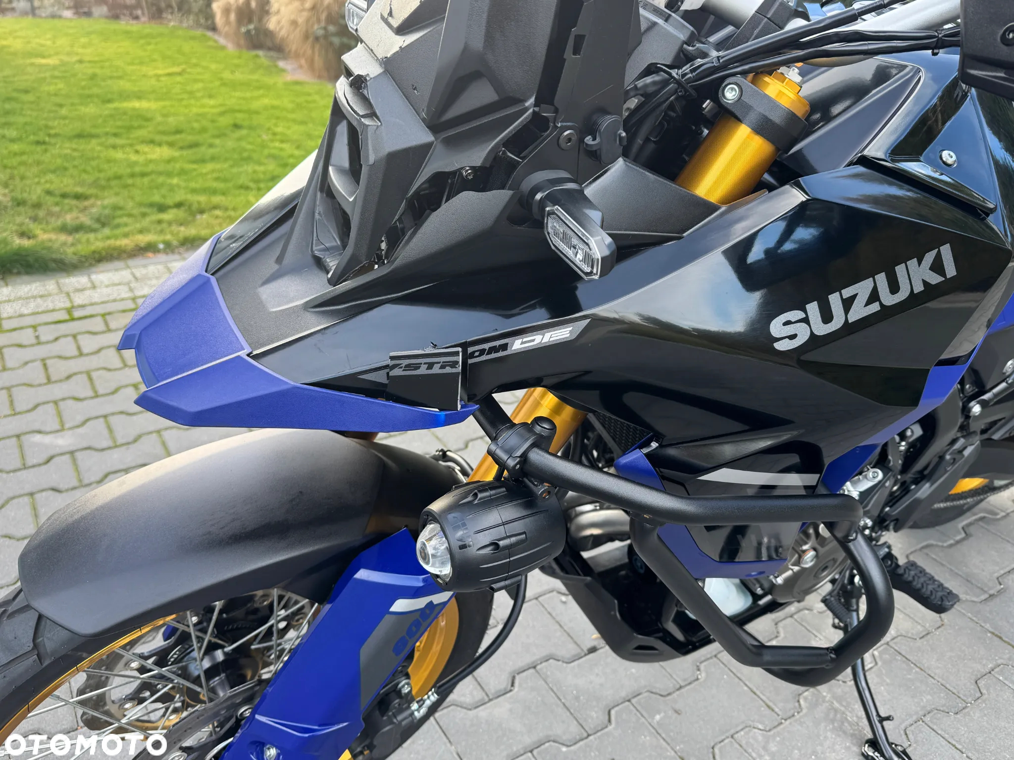 Suzuki DL - 11