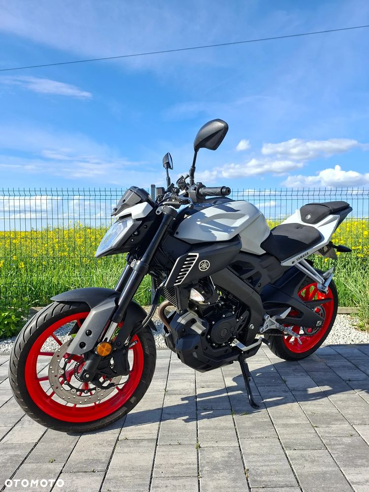 Yamaha MT - 6