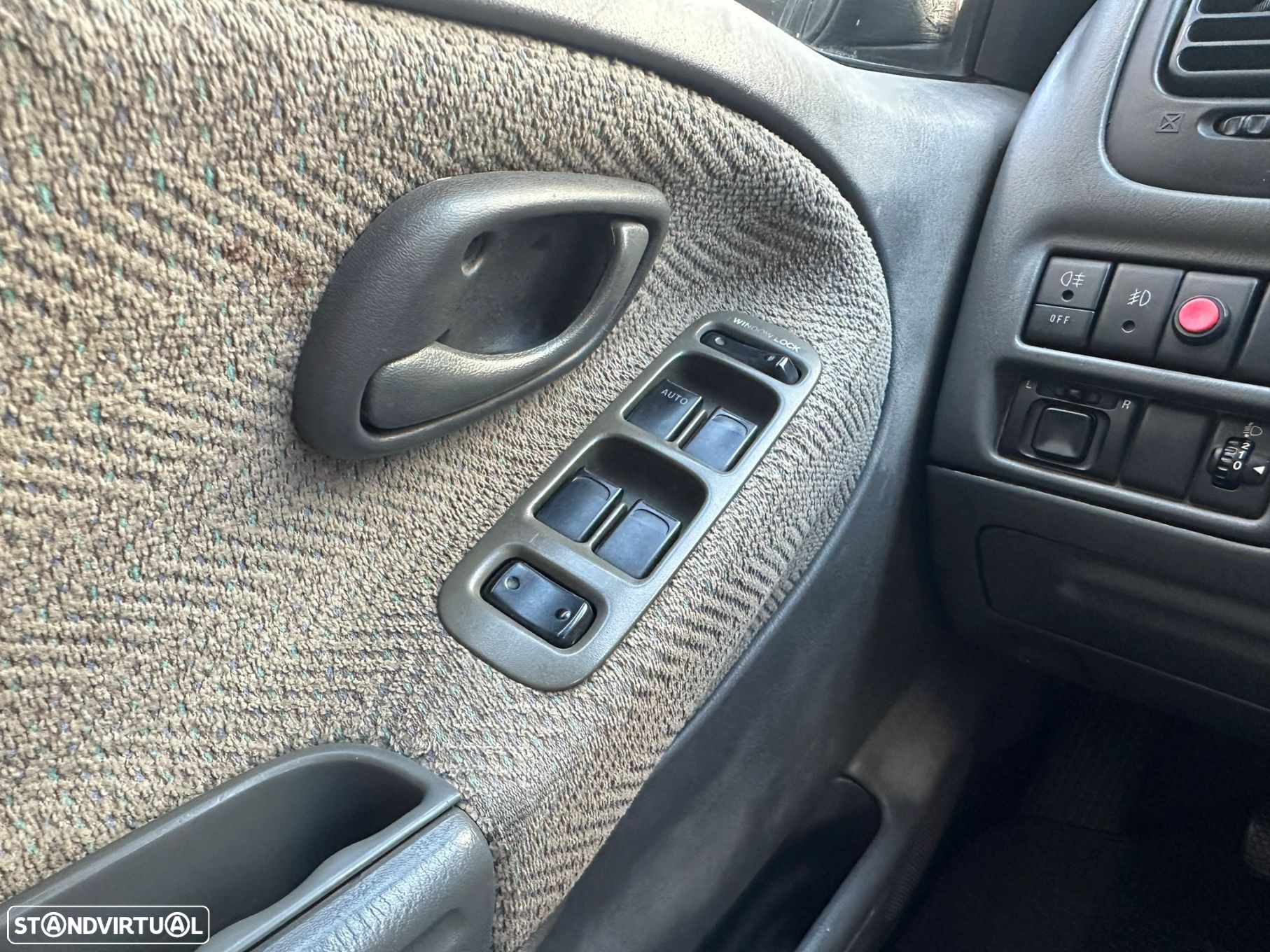 Suzuki Grand Vitara Metal Top 2.0 TDi - 18