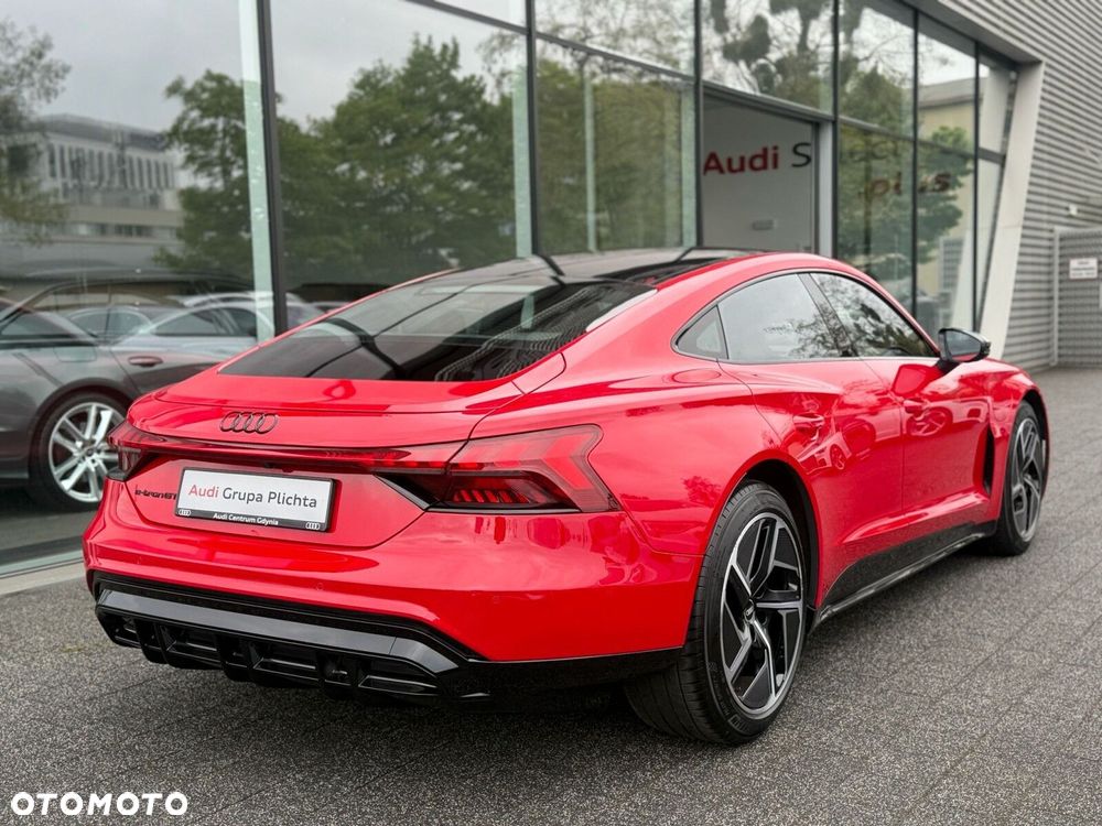 Audi e-tron GT - 11