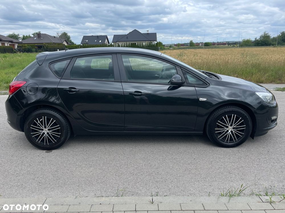 Opel Astra 1.4 Turbo Innovation - 28