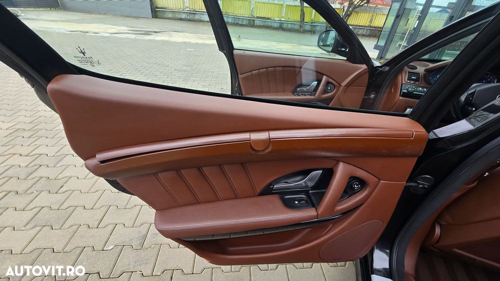 Maserati Quattroporte Automatic - 19