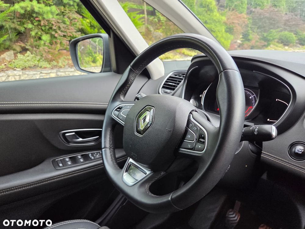 Renault Grand Scenic - 20