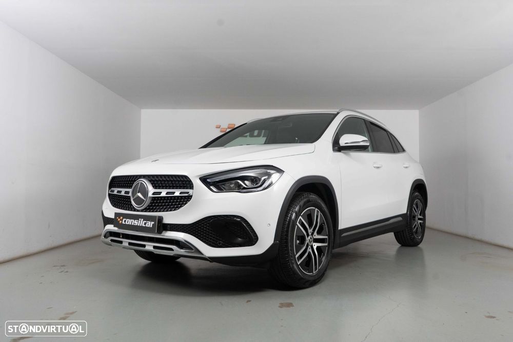 Mercedes-Benz GLA 250 e - 8