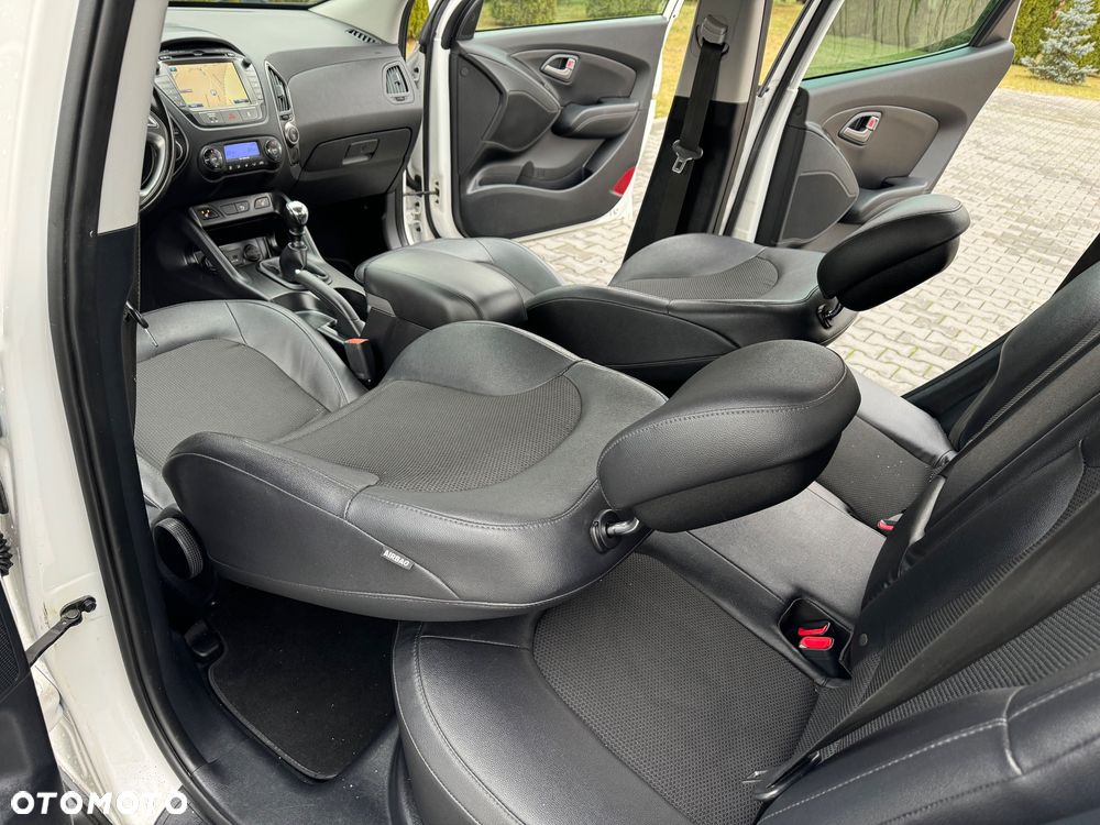 Hyundai ix35 1.7 CRDi 2WD blue Style - 17