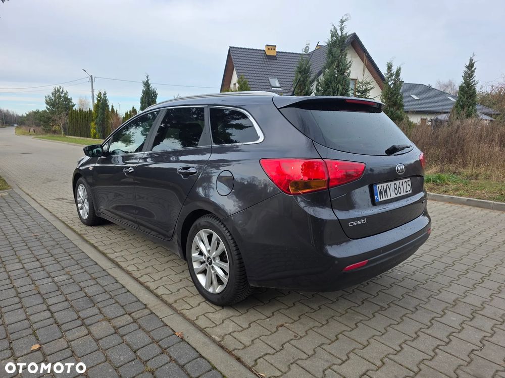 Kia Ceed 1.6 CRDi SCR L Business Line Plus - 3