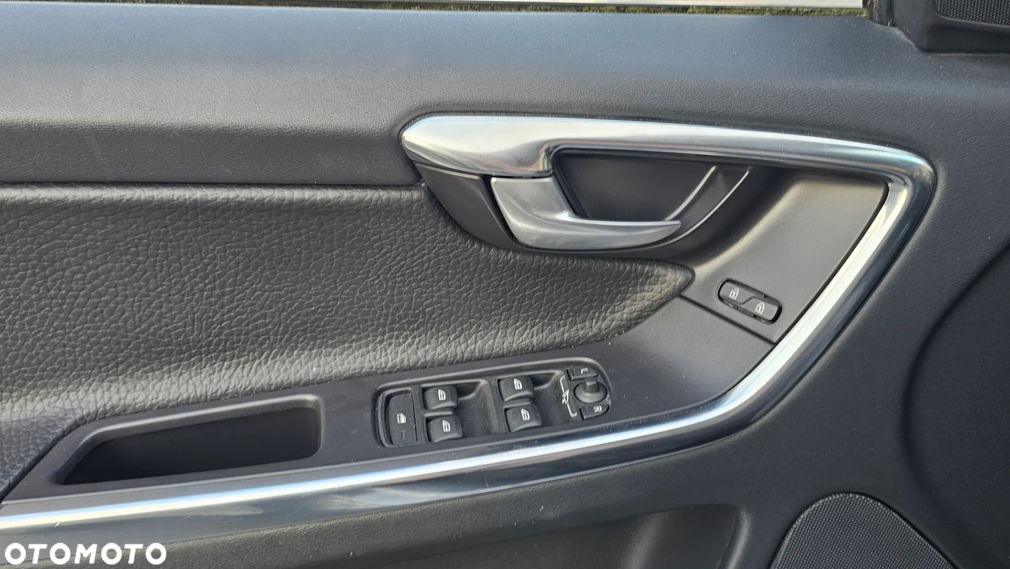 Volvo XC 60 D3 Drive-E Summum - 14