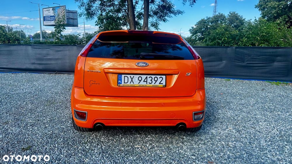Ford Focus 2.5 ST - 6