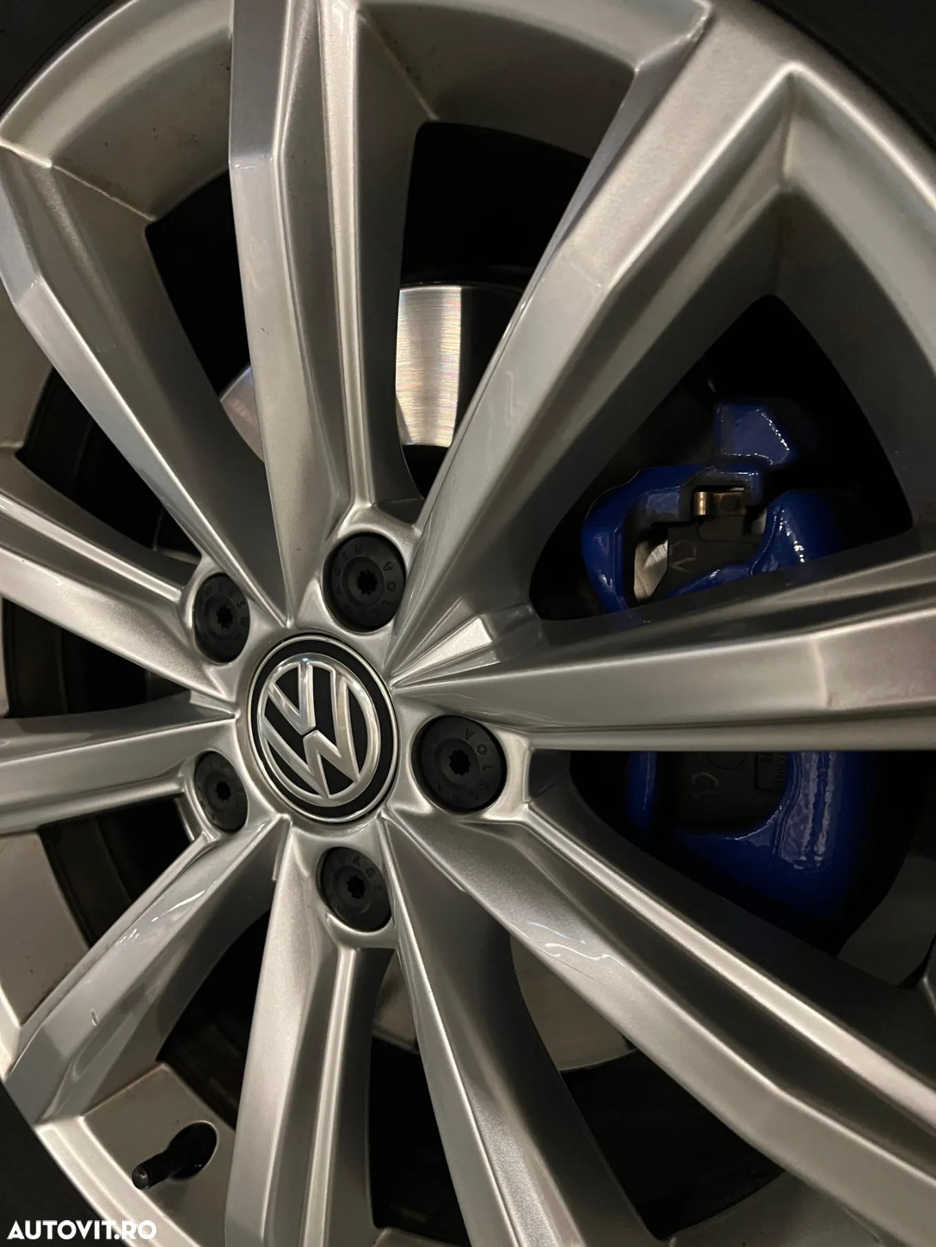 Volkswagen Passat GTE - 10