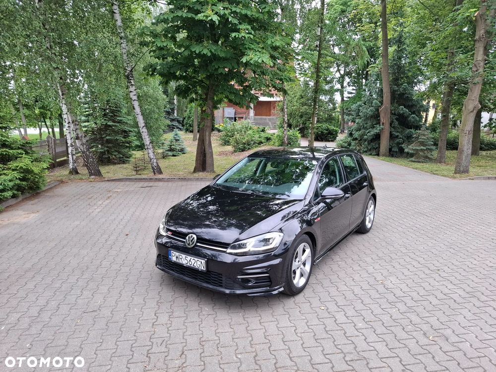 Volkswagen Golf 2.0 TDI R-Line DSG - 3