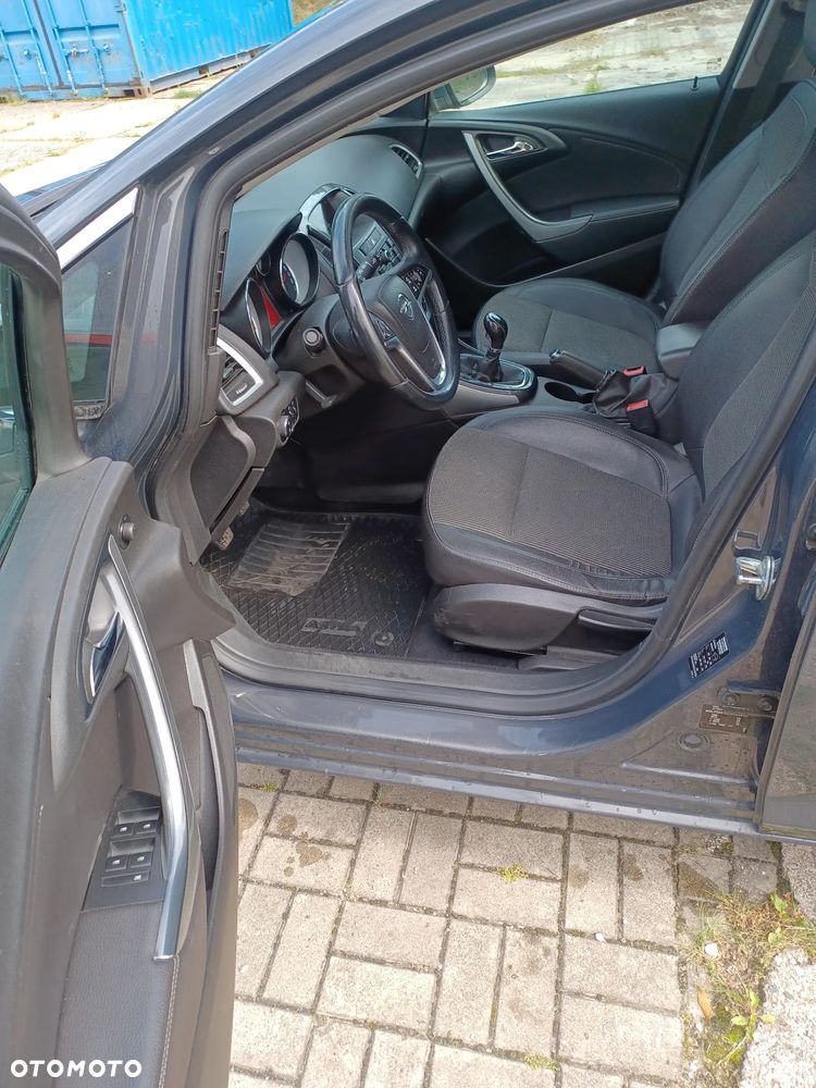 Opel Astra - 13