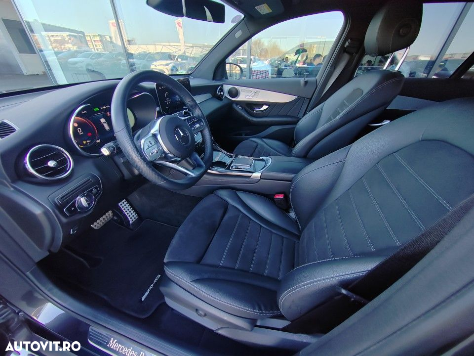 Mercedes-Benz GLC 300 e 4MATIC - 12