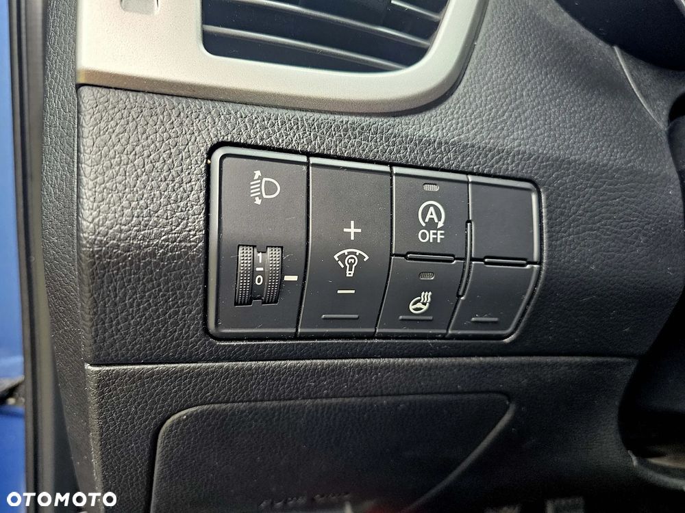 Hyundai i30 1.6 CRDi Premium - 28