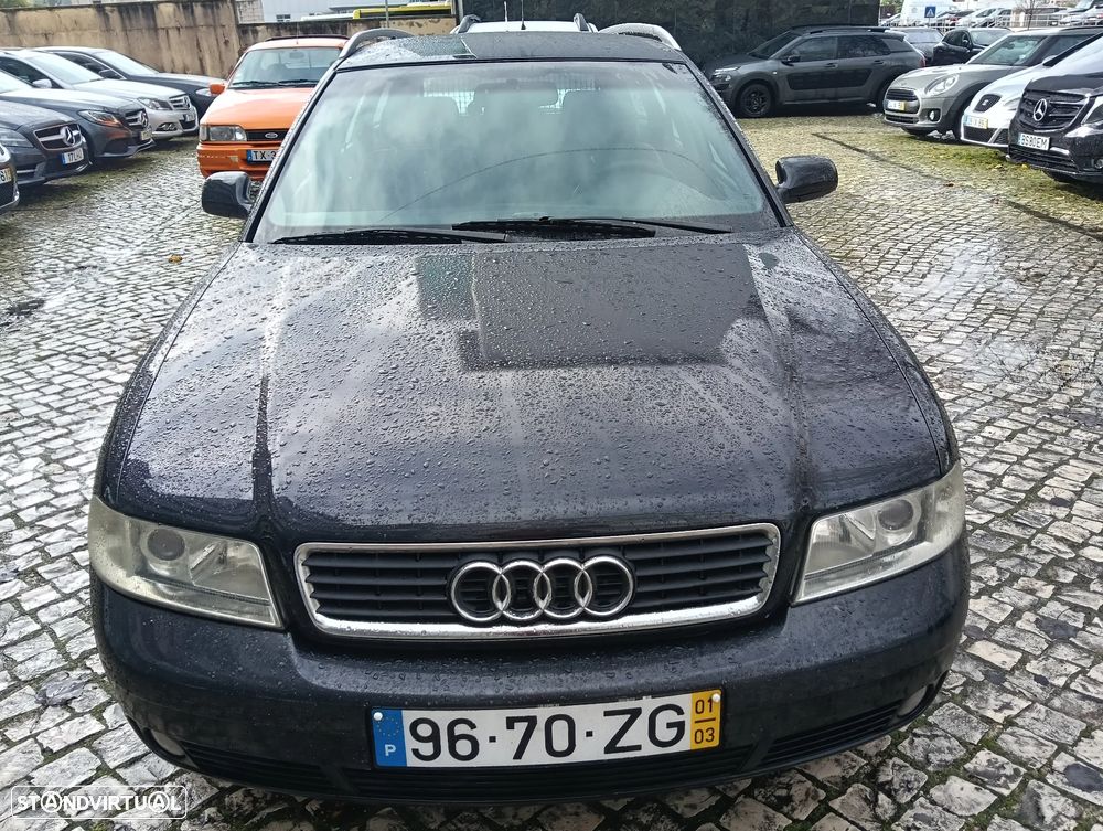 Audi A4 Avant 1.9 TDI Attraction - 2