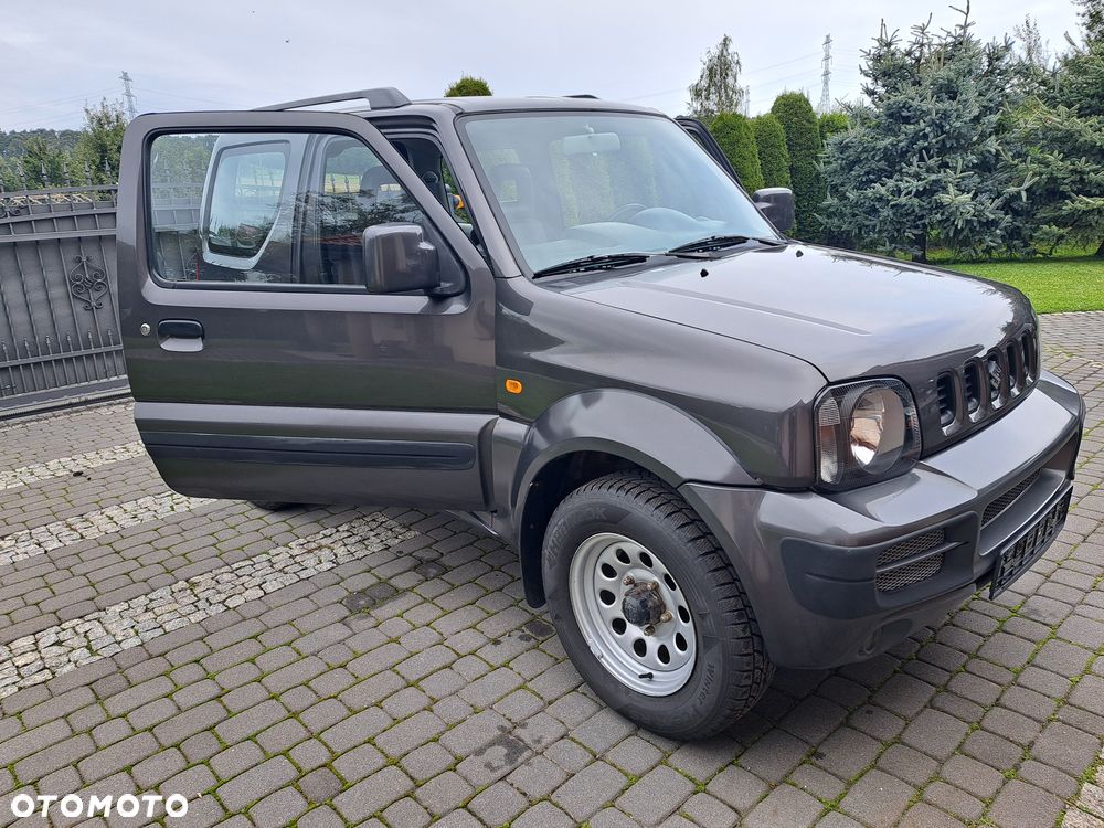 Suzuki Jimny - 31