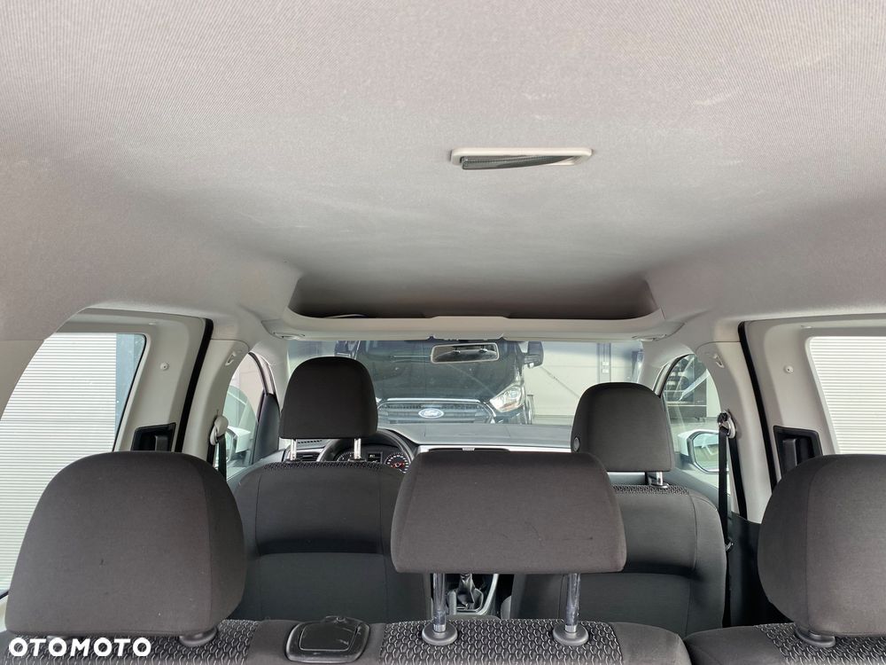 Volkswagen Caddy 2.0 TDI Highline - 17