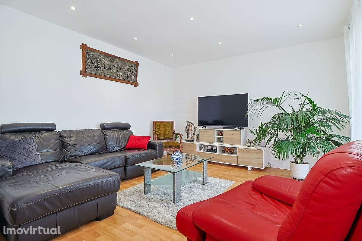 Moradia T5 para venda - Grande imagem: 3/29