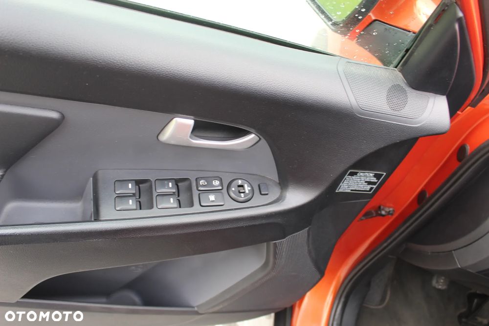 Kia Sportage 2.0 d Tour 2WD - 10